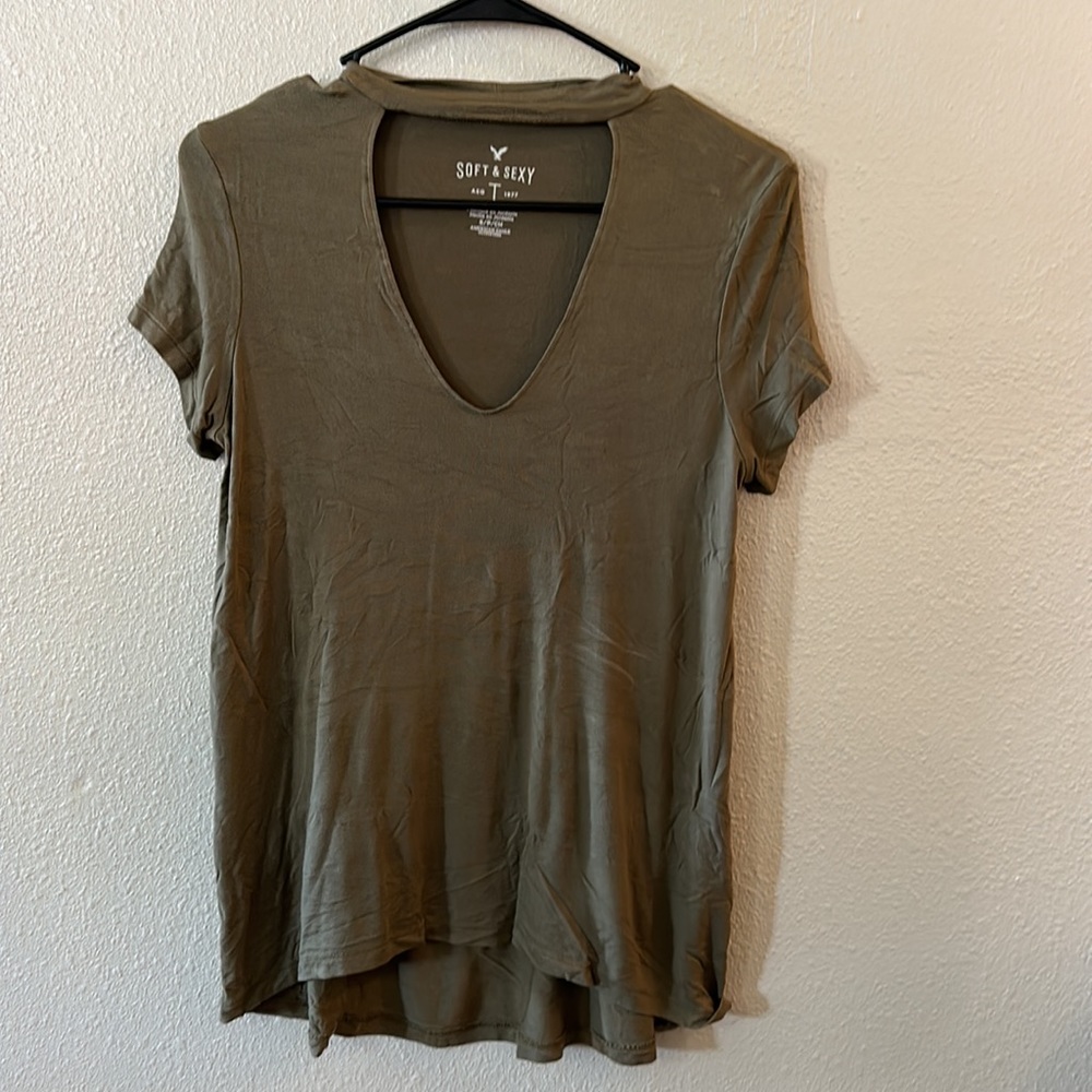 American Eagle lot of 3 (1shirt & 2 tanks)